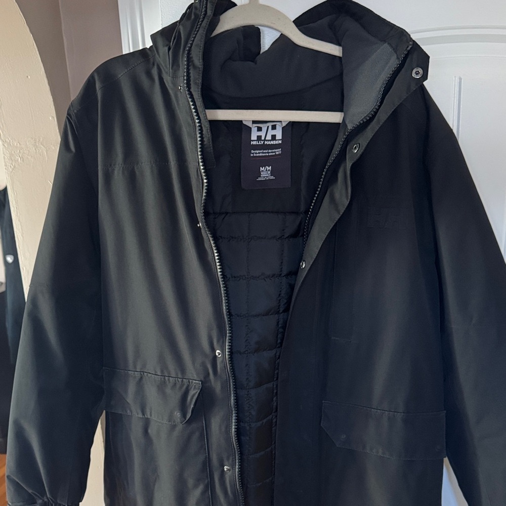 Helly Hansen Men's Black parka